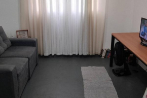 Apt, espaço inteiro no 1° andar.